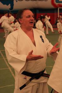    (. Andrzej Drewniak).  2014. 