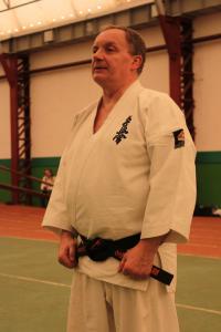    (. Andrzej Drewniak).  2014. 