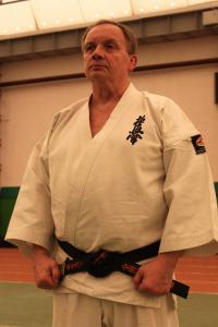    (. Andrzej Drewniak).  2014. 