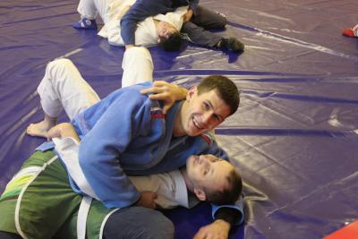 -. Ju-jitsu. 21.12.2013 . .   ..