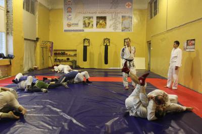 -. Ju-jitsu. 21.12.2013 . .   ..